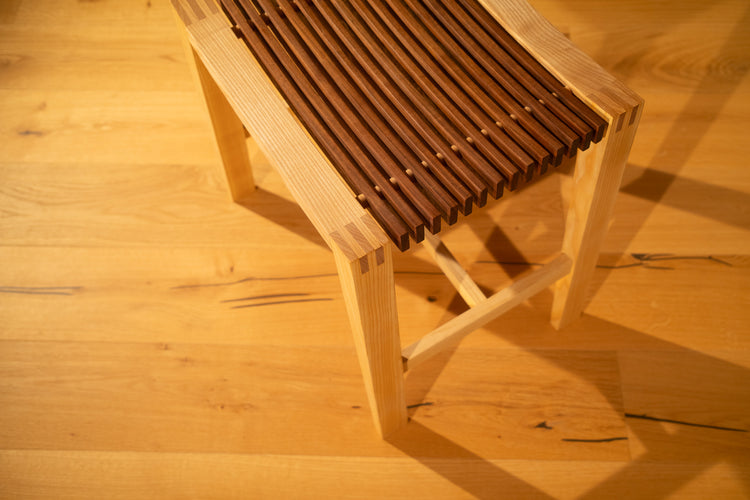 Designer Hocker Massivholz