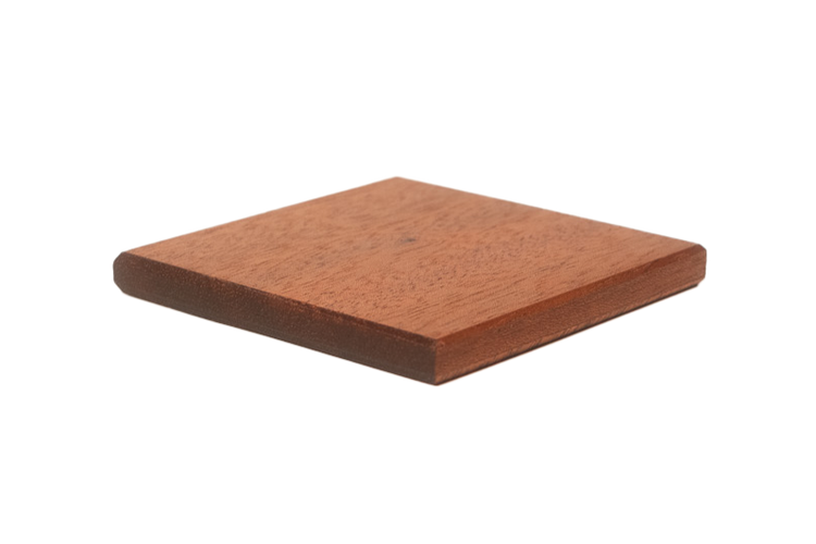Ein Mahagoni Glasuntersetzer